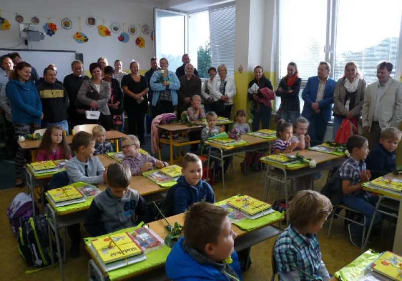 Základní škola Loučeň 17